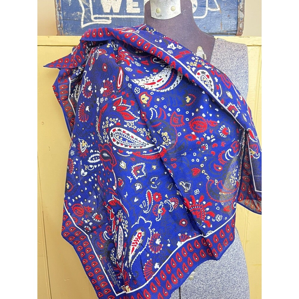 Vintage Cambridge Dry Goods Paisley Americana Scarf / Retro Red White Blue 25”
